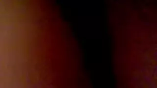 Krūtis milf milf ar silikona krūtīm parādīja caurumi